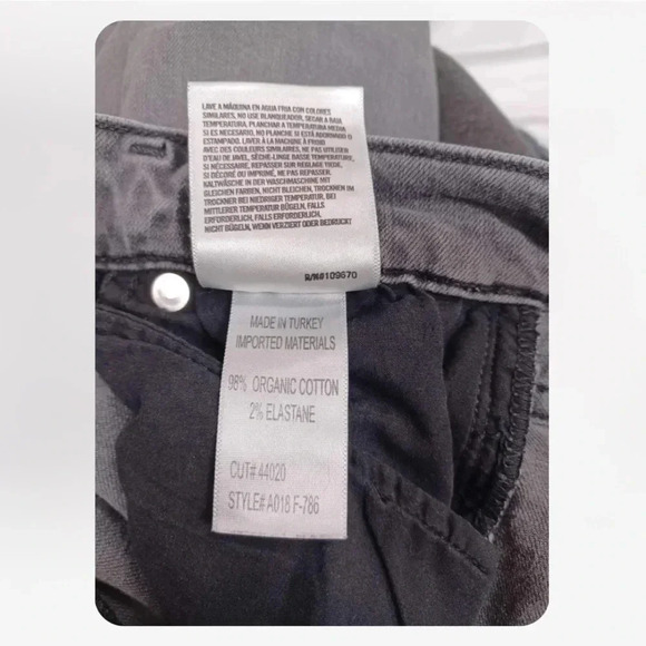 Agolde Sophie Crop High Rise Skinny Distressed Raw Hem Jeans Size 24 - Picture 7 of 13